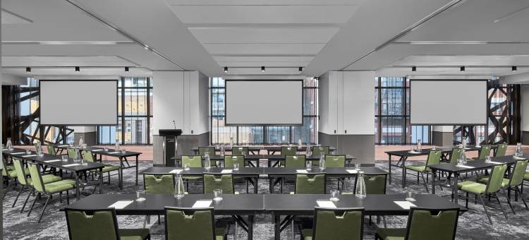 墨尔本旗杆花园万豪万怡酒店(Courtyard Melbourne Flagstaff Gardens)图片