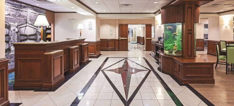 科珀斯克里斯蒂北帕德里ISL拉昆塔温德姆套房酒店(La Quinta Inn & Suites by Wyndham Corpus Christi-N Padre Isl)图片