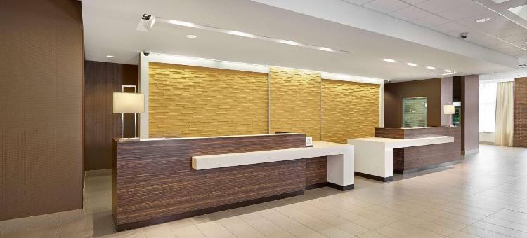 西埃德蒙顿希尔顿逸林酒店(DoubleTree by Hilton West Edmonton)图片