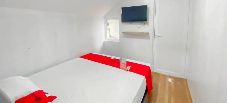 红多兹伊斯兰Plus酒店@展玉西帕纳斯(RedDoorz Syariah Plus at Cipanas Cianjur)图片