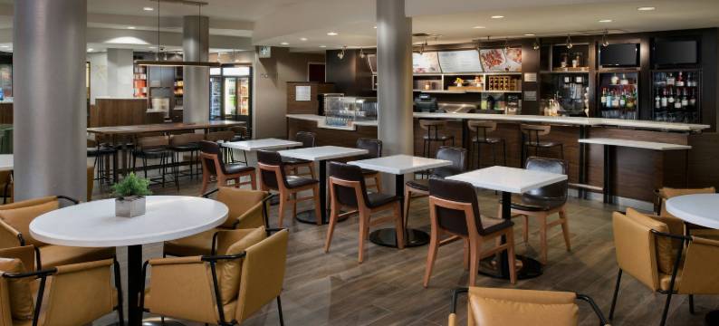 孟菲斯科利尔维尔万怡酒店(Courtyard Memphis Collierville)图片