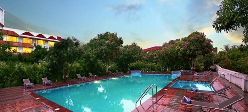 萨罗瓦尔珀尔提科酒店(Sarovar Portico Sasangir)图片