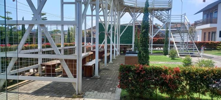 兰卡本堂别墅及桑达餐厅(Ranca Bentang Villa & Resto Sunda)图片