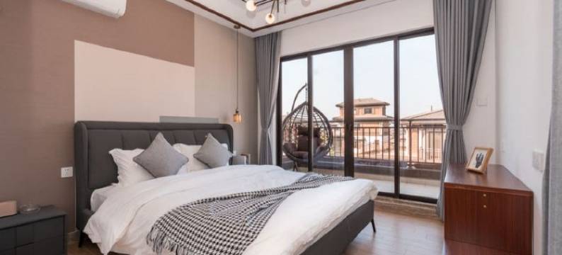 美的鹭湖伴山泳池度假别墅(人康路分店)图片