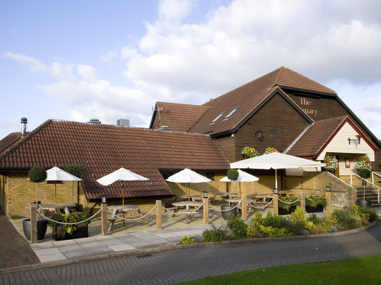 彼得伯勒草甸码头普瑞米尔酒店