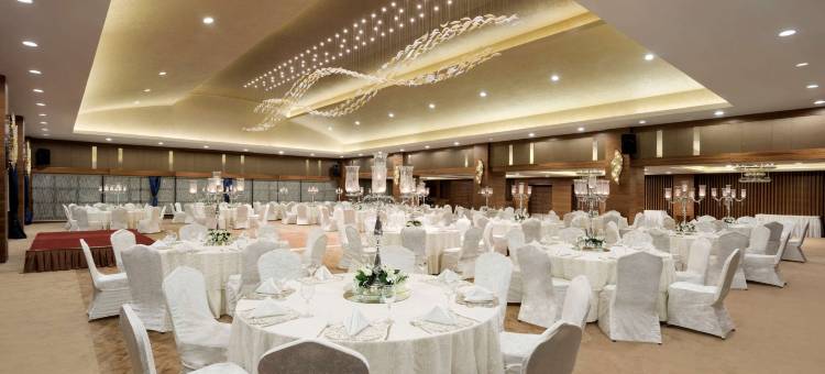 埃拉泽华美达酒店(Ramada by Wyndham Elazig)图片