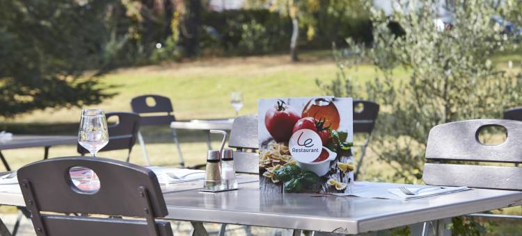 里昂北埃居里康铂酒店(Campanile Lyon Nord - Ecully)图片