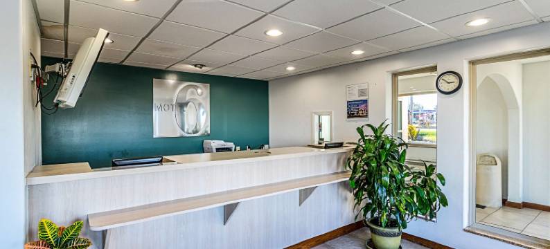 乌尔班纳 6 号汽车旅馆(Motel 6 Urbana, IL)图片