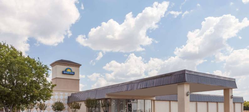 希尔斯伯勒戴斯酒店(Days Inn by Wyndham Hillsboro TX)图片
