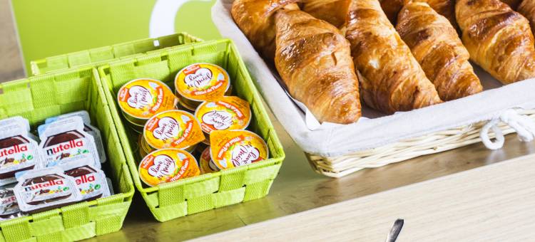 贝济耶东金妮瑟宜必思快捷酒店(Ibis Budget Béziers Est la Giniesse)图片