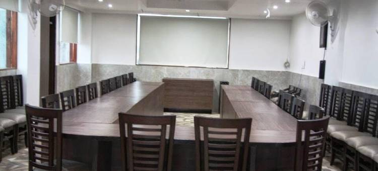 Fabhotel皇家维尔(FabHotel Royal Ville)图片