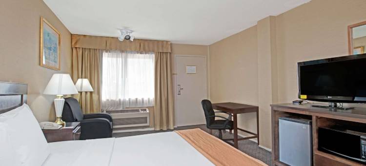 托伦斯豪生酒店(Howard Johnson by Wyndham Torrance)图片