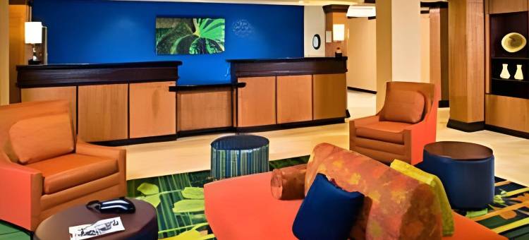莱克兰普兰特城万枫酒店及套房(Fairfield Inn & Suites Lakeland Plant City)图片