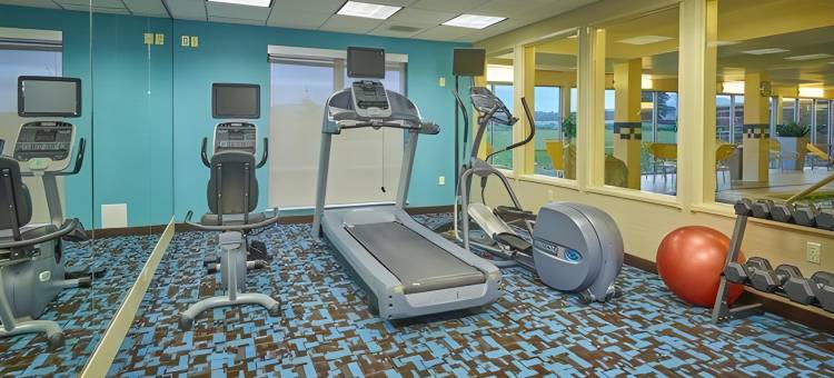 万枫旅馆及套房伯灵顿酒店(Fairfield Inn & Suites Burlington)图片