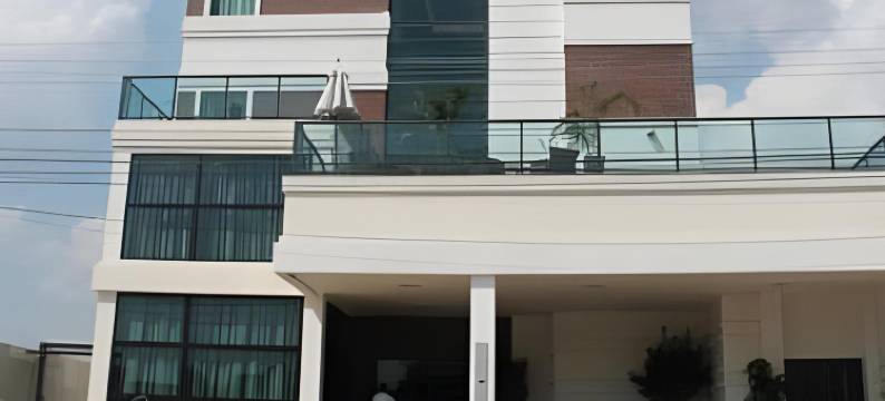 金座大酒店(Golden Plaza Hotel)图片