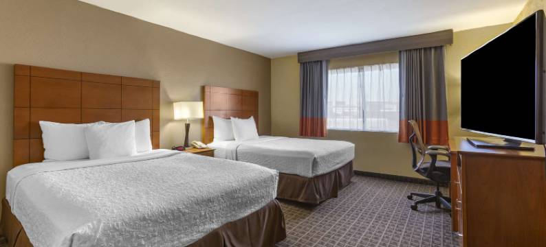 斯科特斯德雷鸟贝斯特韦斯特优质套房酒店(Best Western Plus Scottsdale Thunderbird Suites)图片