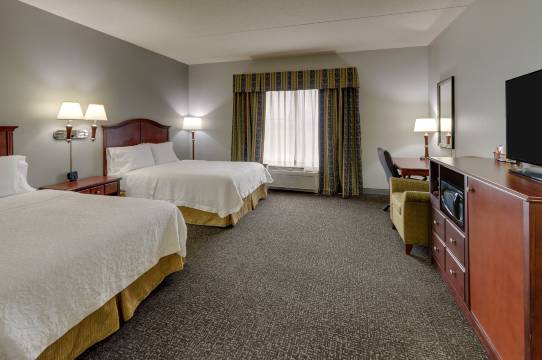 希尔顿欢朋套房酒店-印第安纳波利斯机场(Hampton Inn & Suites Indianapolis-Airport)