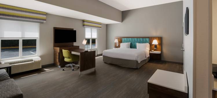 希尔顿欢朋套房酒店-弗雷德里克斯堡(Hampton Inn & Suites Fredericksburg-at Celebrate Virginia)图片