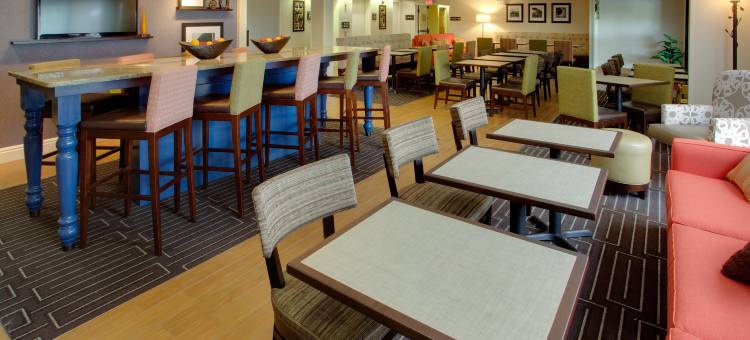 匹兹堡机场欢朋酒店(Hampton Inn Pittsburgh-Airport)图片