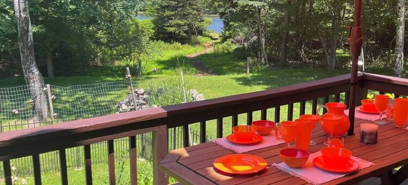 Cozy Lake Escape Near Ski Resort, Game Room Fireplace, Pet Friendly, Fenced Yard图片
