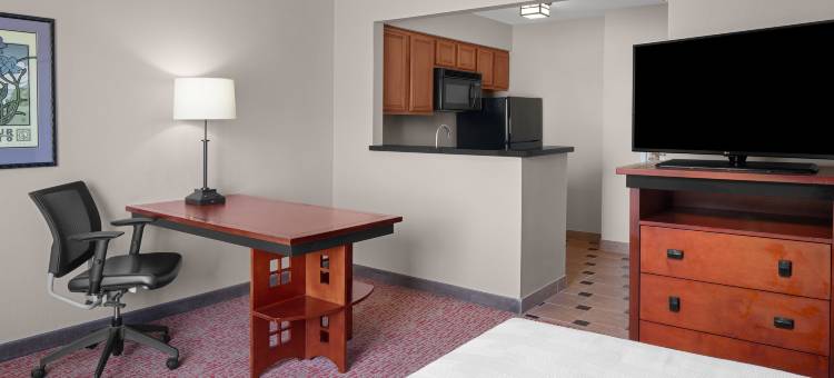 福尔瑟姆云杉登陆美国长住套房酒店(Larkspur Landing Extended Stay Suites Folsom)图片