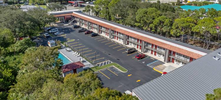 皮尔斯堡红屋顶酒店(Red Roof Inn Ft Pierce)图片