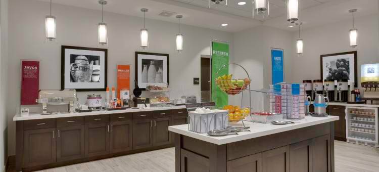 希尔顿欢朋酒店-佛罗里达州罗德岱堡波帕诺滩(Hampton Inn Ft. Lauderdale/Pompano Beach)图片