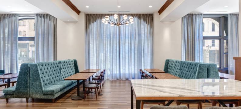 密尔沃基市中心希尔顿花园酒店(Hilton Garden Inn Milwaukee Downtown)图片