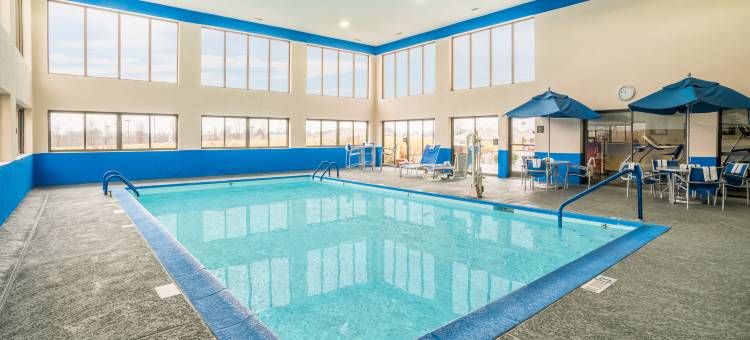 希尔顿巴兹敦Spark酒店(Spark by Hilton Bardstown, KY)图片