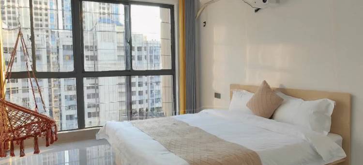 瑞缘影院公寓(中央名城店)图片