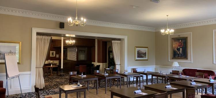 本外维斯酒店(Ben Wyvis Hotel)图片