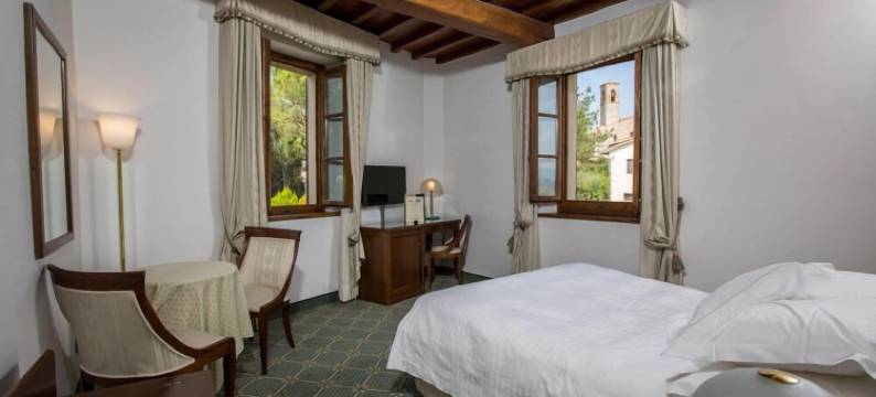 圣卢凯塞别墅酒店(Hotel Villa San Lucchese)图片