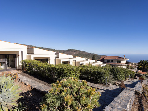 阿尔塔蒙塔纳酒店