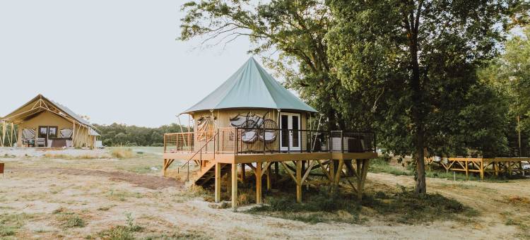 星光天堂怀斯湖(Starlight Haven Weiss Lake)图片