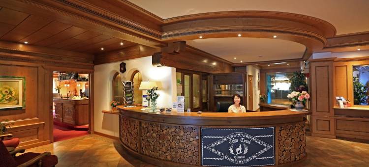 瑟萨蒂罗尔酒店(Hotel Cesa Tyrol)图片