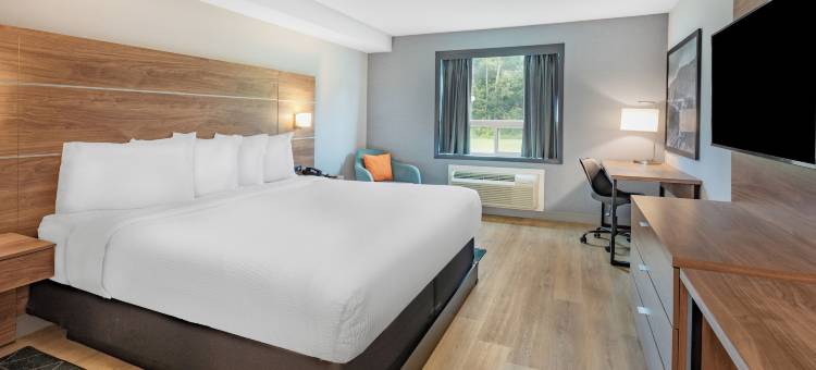 康沃尔速8酒店(Super 8 by Wyndham Cornwall on)图片