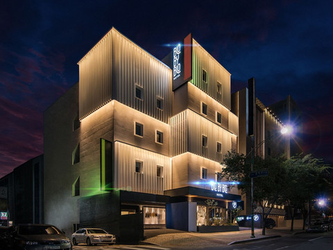 布鲁比布鲁酒店