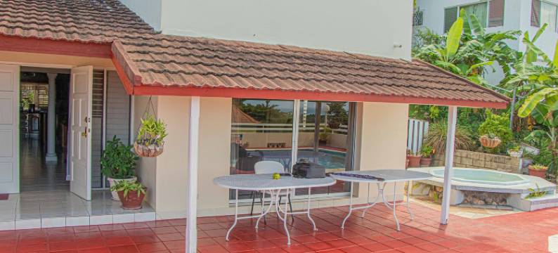 怀特豪斯别墅(The Whytehouse Villa)图片