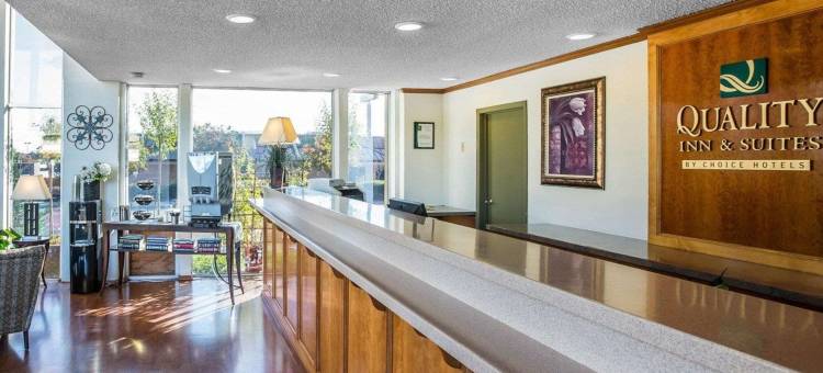 卡梅伦帕克诗格尔斯普林斯凯艺套房酒店(Quality Inn & Suites Cameron Park Shingle Springs)图片