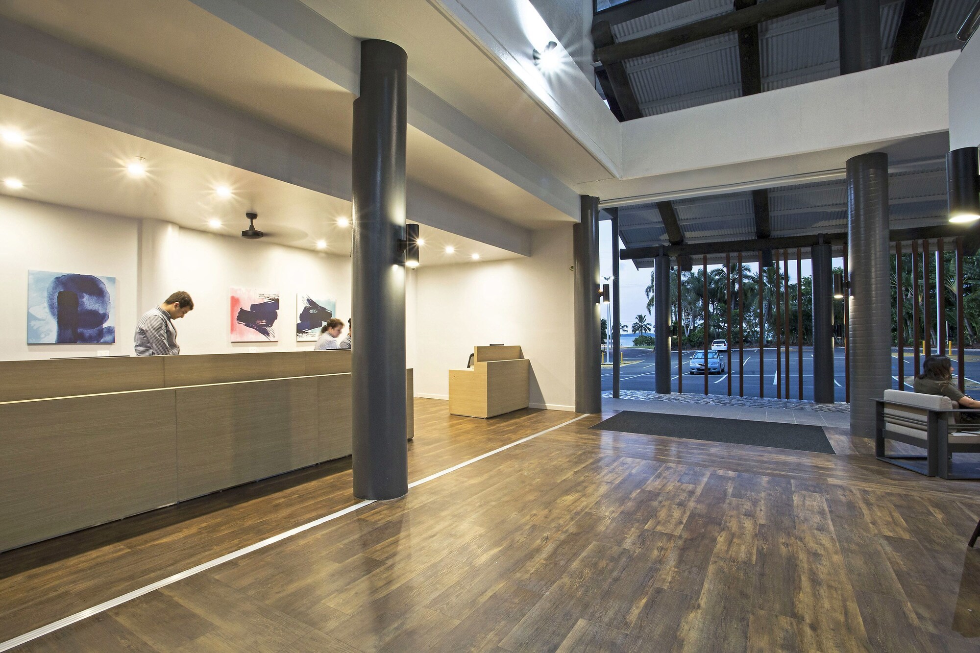 Mantra Club Croc Over view