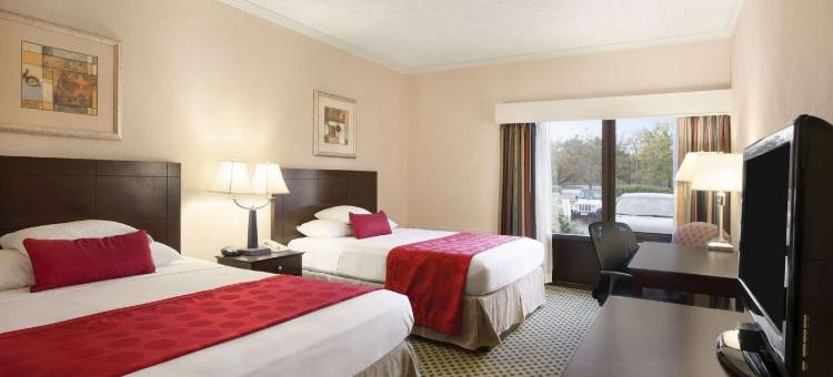 威莱斯-大峡谷地区华美达酒店(Ramada by Wyndham Williams/Grand Canyon Area)图片