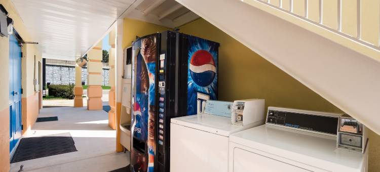 罗德威旅馆奥古斯塔西部 - 戈登堡(Rodeway Inn Augusta West - Fort Gordon)图片