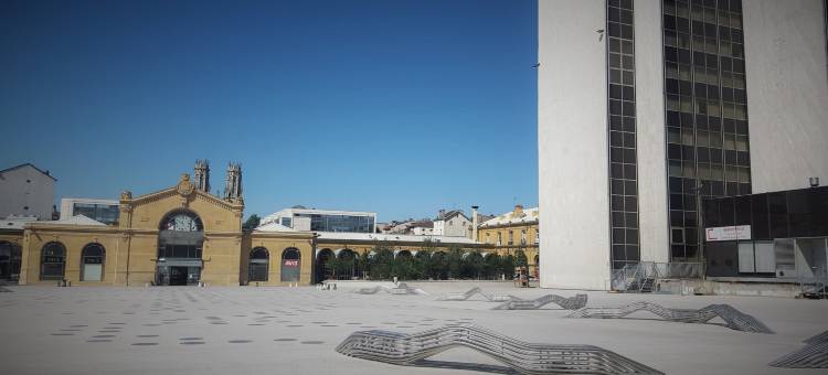 原创法义公寓式酒店 - 南锡市中心柯希(The Originals Residence, Kosy Nancy Coeur de Ville)图片