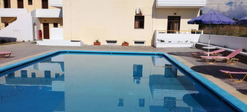 卡尔米开放式公寓酒店(Karmi Apartments)图片