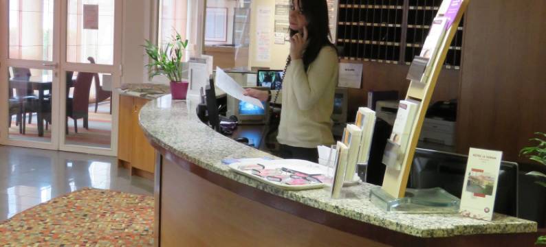 斯特拉斯堡北论坛原创城市酒店(The Originals City, Hôtel le Forum, Strasbourg Nord)图片