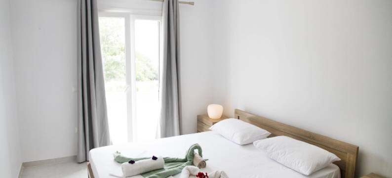 伊利达诺斯公寓(Iridanos Apartments)图片