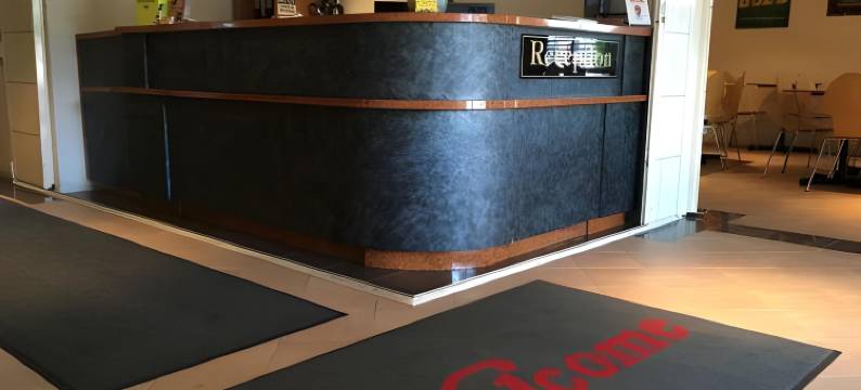 阿瑞娜酒店(Arena Hotel (Formerly Sleep Express Motel))图片