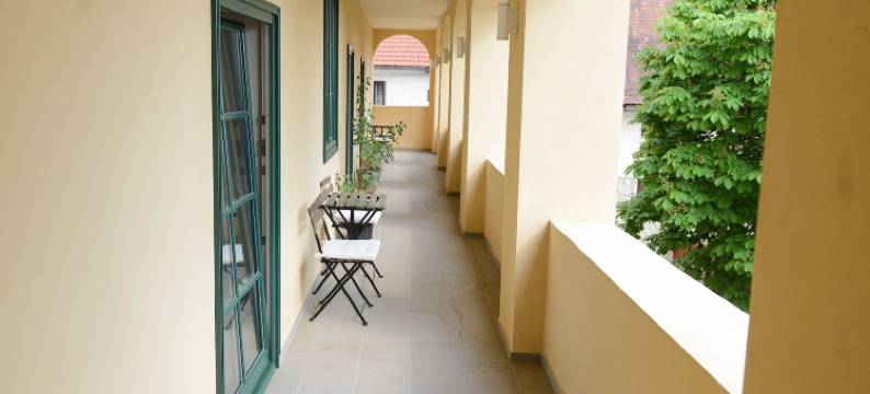 别墅卡斯塔尼耶酒店(B&B Castanea)图片