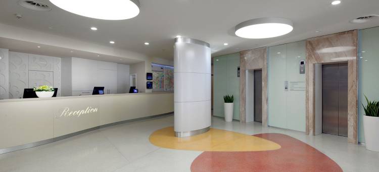 布拉格城堡金字塔OREA酒店(Orea Hotel Pyramida Praha)图片