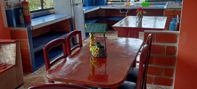 特纳- 4张床 - 可住12人 - 宠物友好 - 热水浴缸(Tena - 4 Beds - Sleeps 12 - Pet Friendly - Hot Tub)图片